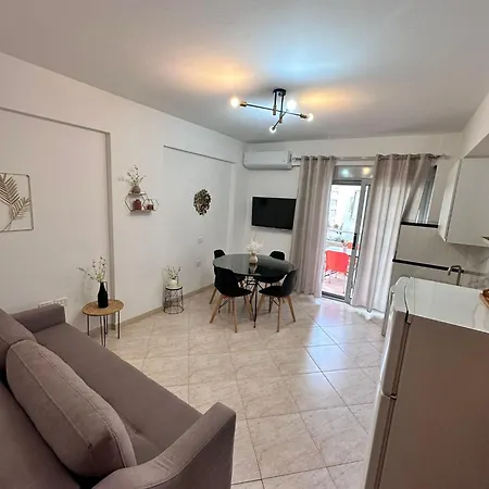 Auri's House Vlore